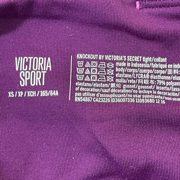 Victorias Secret Sport Knockout Capri Leggings Mesh Pockets Berry Size XS - Picture 5 of 14